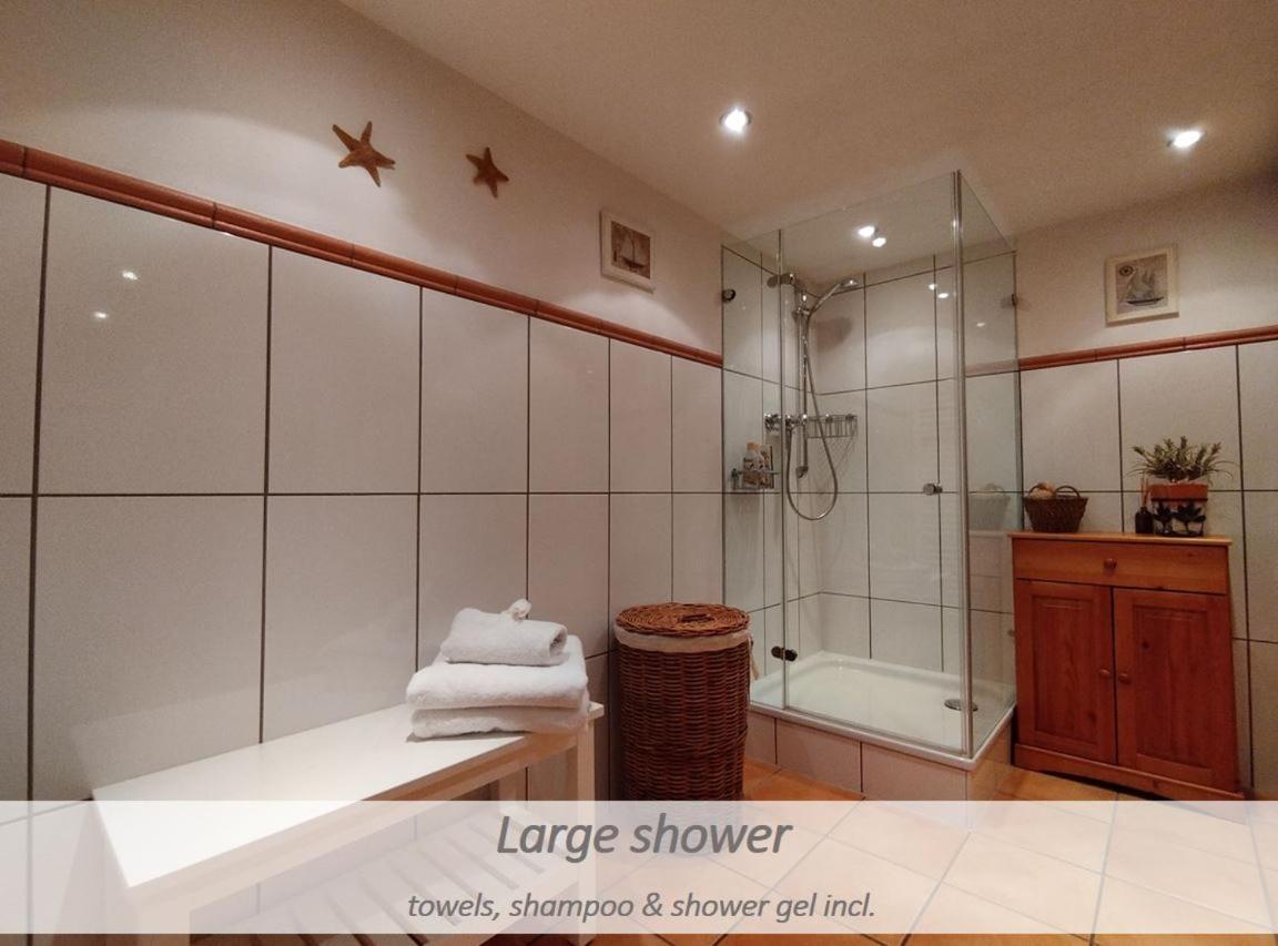 Souterrain-Apartment Mit Privater Sauna Duisburg Zewnętrze zdjęcie